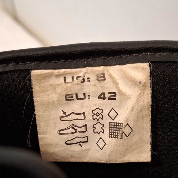 AXO Black Dirt Bike Boots. Leather. Zipper and Velcro...